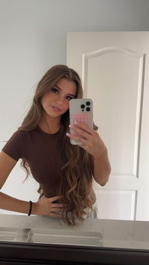 BraveDown.Com Brooke Monk Brookemonk Snapchat Sto 17088916733f671ed4b8ee9635