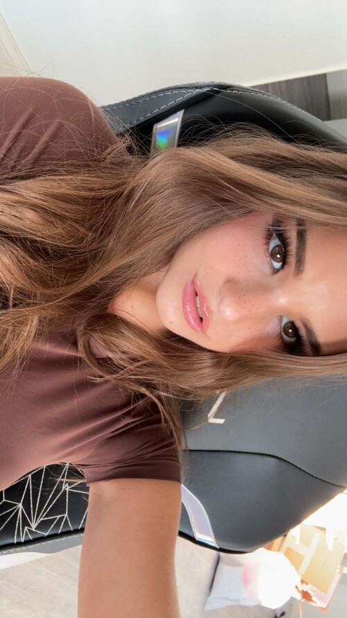 BraveDown.Com Brooke Monk Brookemonk Snapchat Sto 17088920406b8fb842ff1b02ba