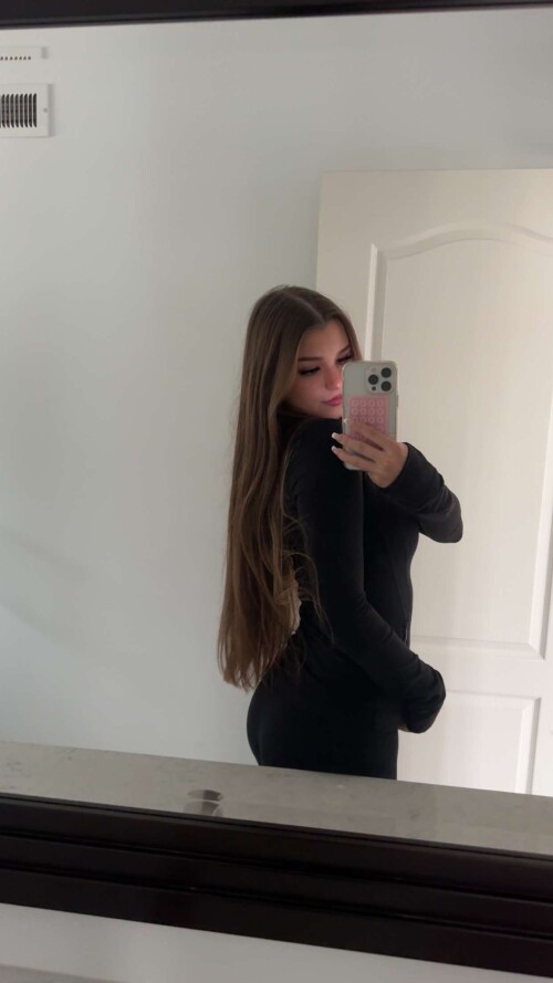 BraveDown.Com Brooke Monk Brookemonk Snapchat Sto 1709052756e9320fdb011fc517