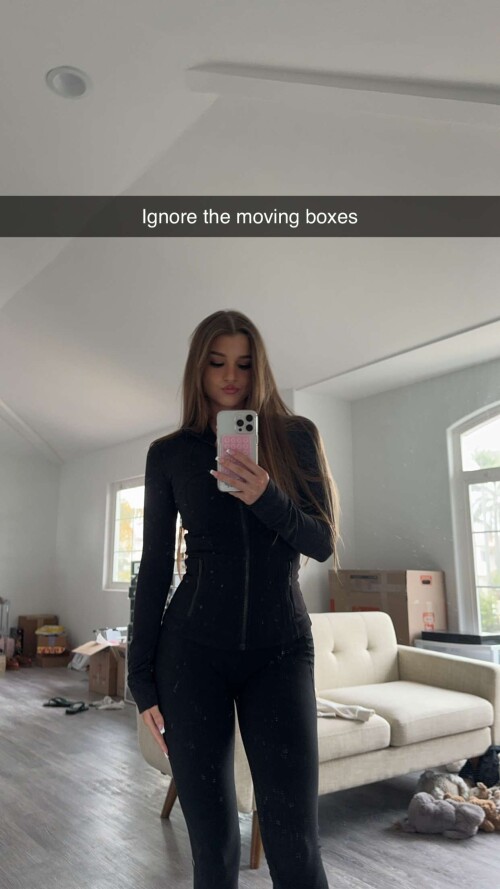 BraveDown.Com Brooke Monk Brookemonk Snapchat Sto 17090527583e4e9b823e8571c7