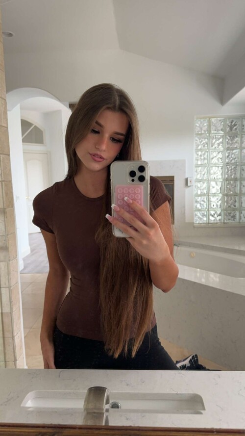 BraveDown.Com Brooke Monk Brookemonk Snapchat Sto 1709053327d3803b02dd8d9207