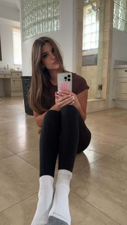 BraveDown.Com Brooke Monk Brookemonk Snapchat Sto 1709053346c2ba54ef1240dded