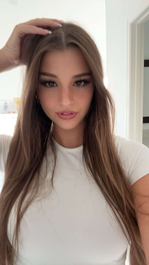 BraveDown.Com Brooke Monk Brookemonk Snapchat Sto 170923020691e113b290cf9d42