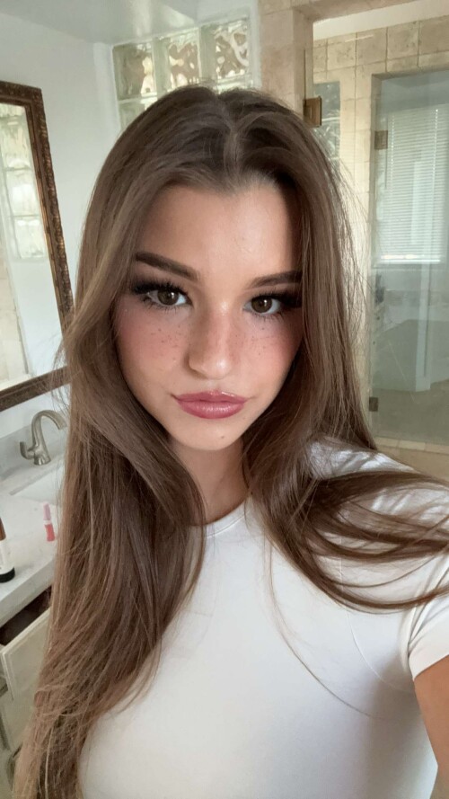 BraveDown.Com Brooke Monk Brookemonk Snapchat Sto 1709230281294443dc6cd7a7f1