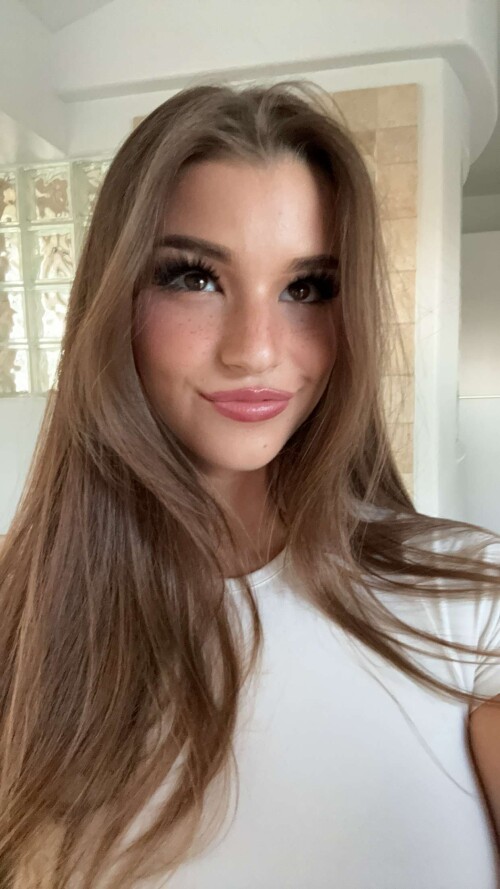 BraveDown.Com Brooke Monk Brookemonk Snapchat Sto 17092302833337543a6d2423ca