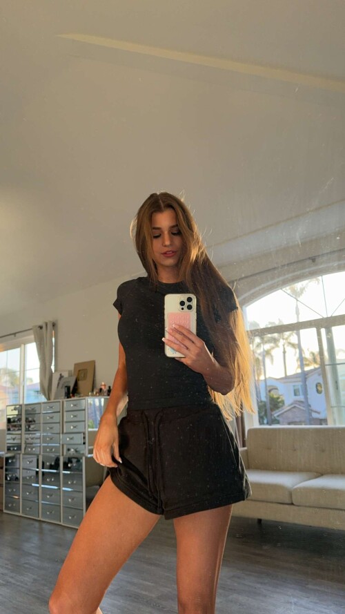 BraveDown.Com Brooke Monk Brookemonk Snapchat Sto 171000134474e113cdc1e1ba13