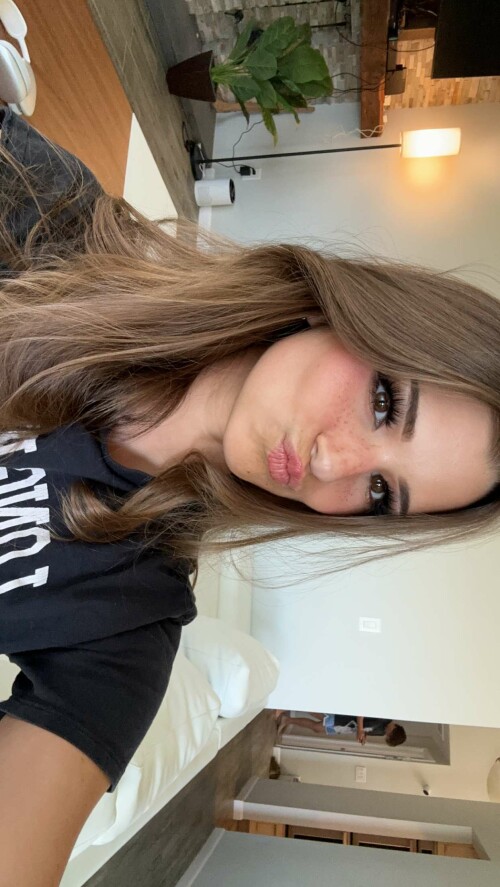 BraveDown.Com brooke monk brookemonk snapchat stories spotlight lenses nr63Ra9xLk839681e864b67fc61