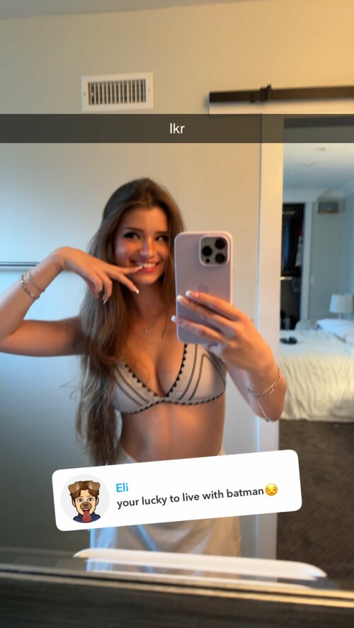 BraveDown.Com brooke monk brookemonk snapchat stories spotlight lenses pFJqetTKr5g06d08cb36cabc01b