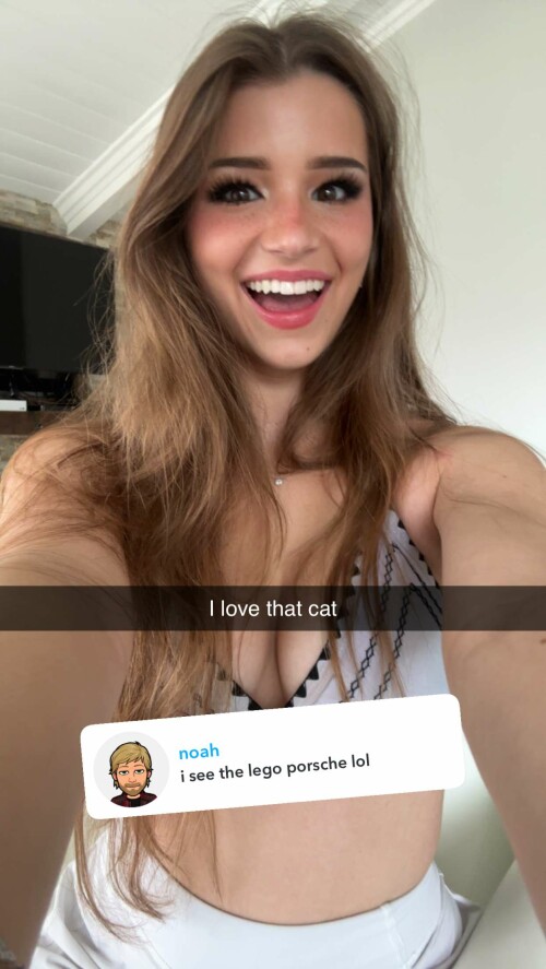 BraveDown.Com brooke monk brookemonk snapchat stories spotlight lenses tUOm6gogfhEe37c128d72392607