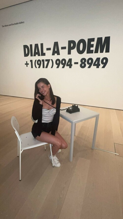 BraveDown.Com lea elui leaelui snapchat stories spotlight lenses 22AAeHiLjmMc2cddc1a9747f2e9