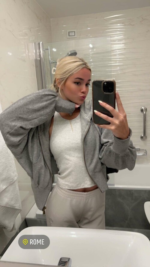 BraveDown.Com livvy dunne livvy gymnast snapchat stories spotlight lenses 00GdD6XX5Tc4d23e6dcb6ffa63