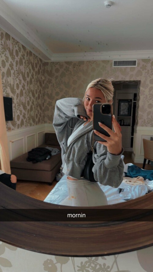 BraveDown.Com livvy dunne livvy gymnast snapchat stories spotlight lenses gpio0SSTSC0d576af7aa1682a7