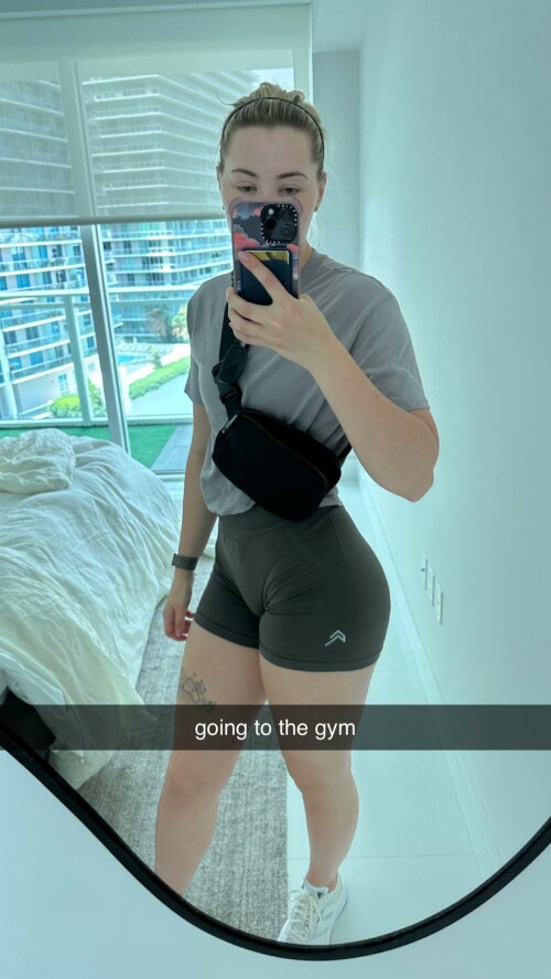 BraveDown.Com pineapplebrat pineapplebrat snapchat stories spotlight lenses fovYUFeu WAf7e4671046189