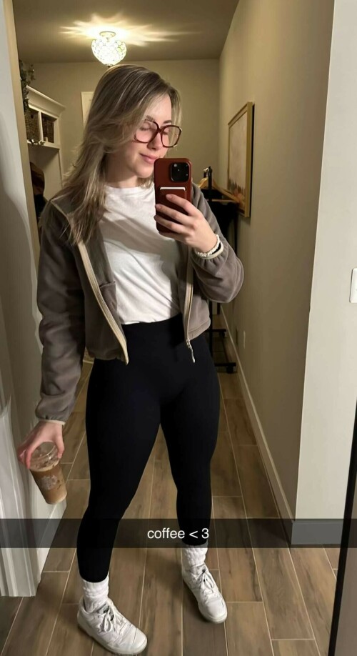 BraveDown.Com pineapplebrat pineapplebrat snapchat stories spotlight lenses vy3sutcbqkc