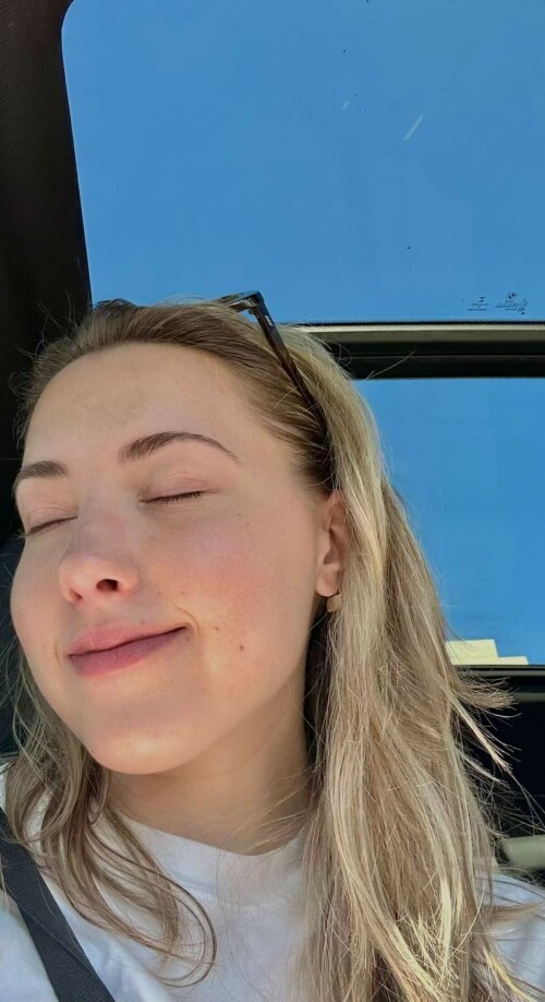 BraveDown.Com pineapplebrat pineapplebrat snapchat stories spotlight lenses zyyomdd3eas