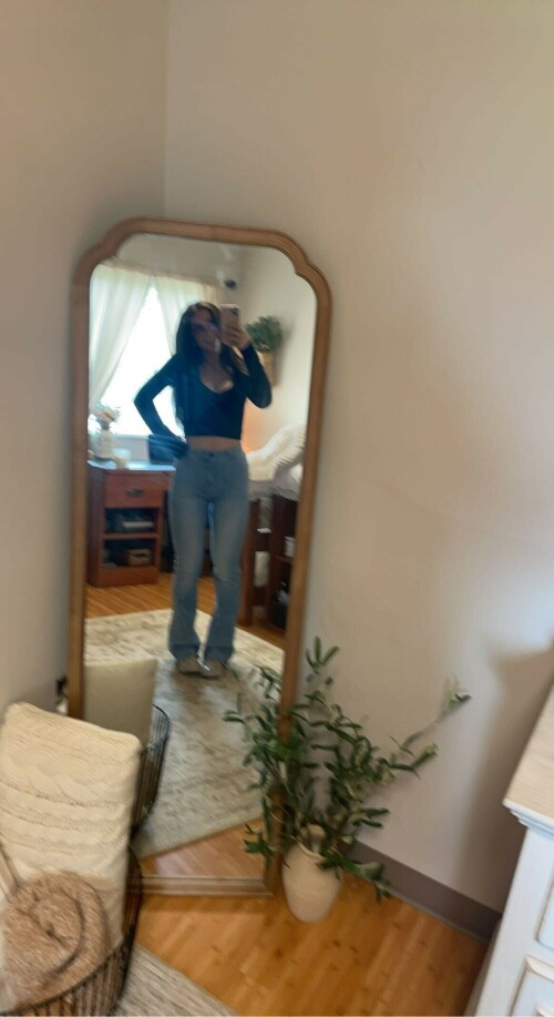 BraveDown.Com sofia crnilovic sofia c23 snapchat stories spotlight lenses 2wgV49L7FYob00c81a70ab2b79