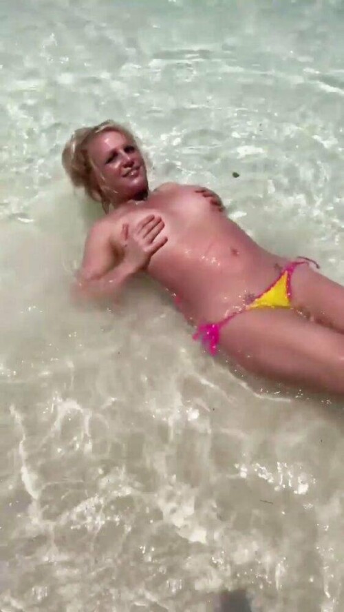 Britney Spears 5997671 BestEyeCandyCOM