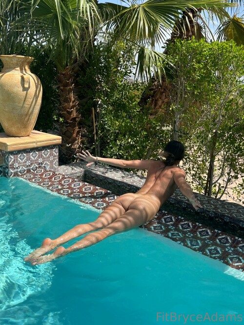 Bryce2994ce42ed8c07592