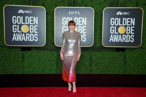 Bryce Dallas Howard 78th Annual Golden Globe VqM4SCqEwr1x