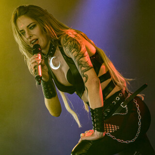 Burning-Witches-Swiss-Rock-Cruise-2021-Romanshorn-101021-3887f4994500f16d11470794718afe91aa