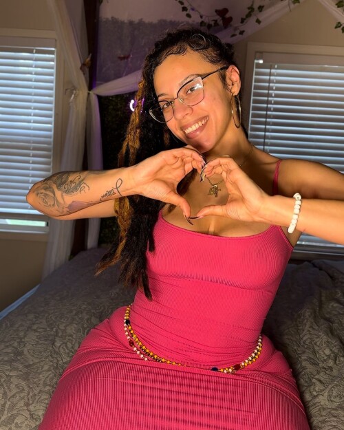 C v3cF7uQ7G 3f222123513f2b923