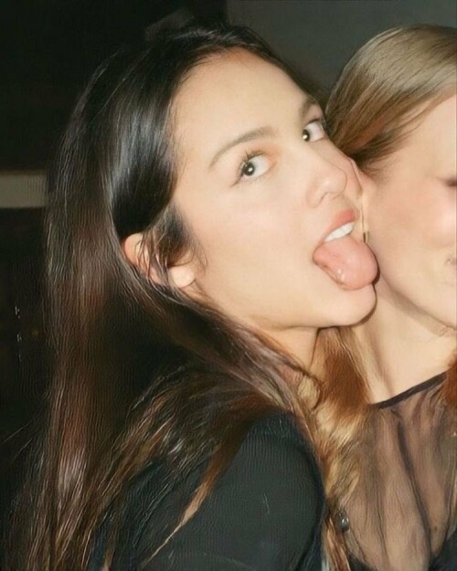 C0FB9E27 E1F7 4E35 B7E9 F00412D63C7B