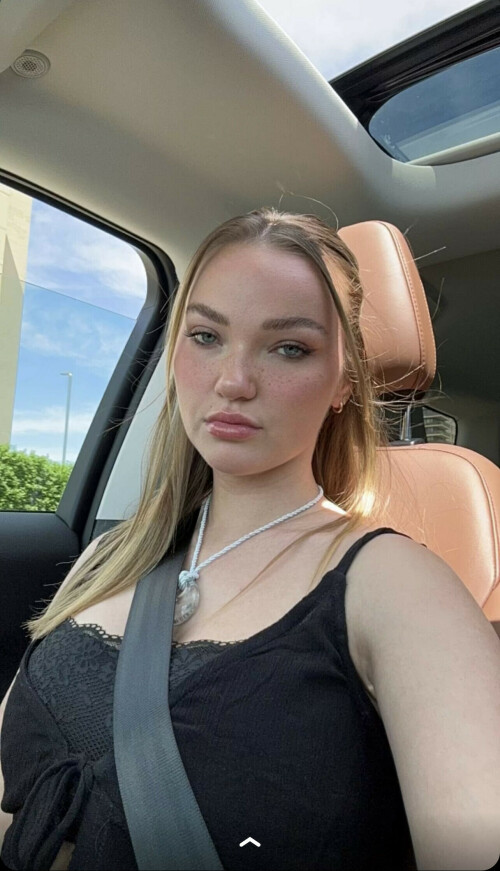 C19533DC 6BBC 4A26 B83D FC52F026C5CA