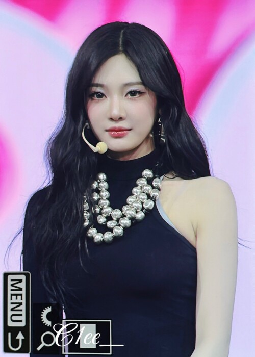 C1ee 1878381731365142591 100c74f547d325612