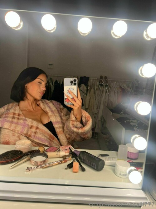 C208446B 72A4 4D36 9330 CB0E4C34801B3843dc2d83c526a9