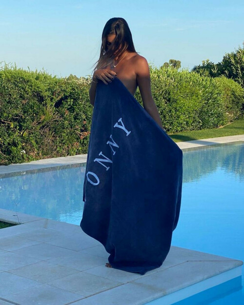 C3FC6D12 D08F 4960 8D76 FB402A5EC900