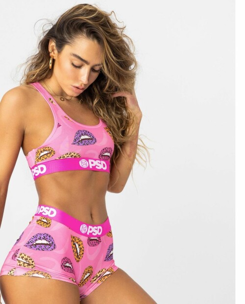 C3FFB0C6 3A44 4679 BF34 AFA90EEE06FB