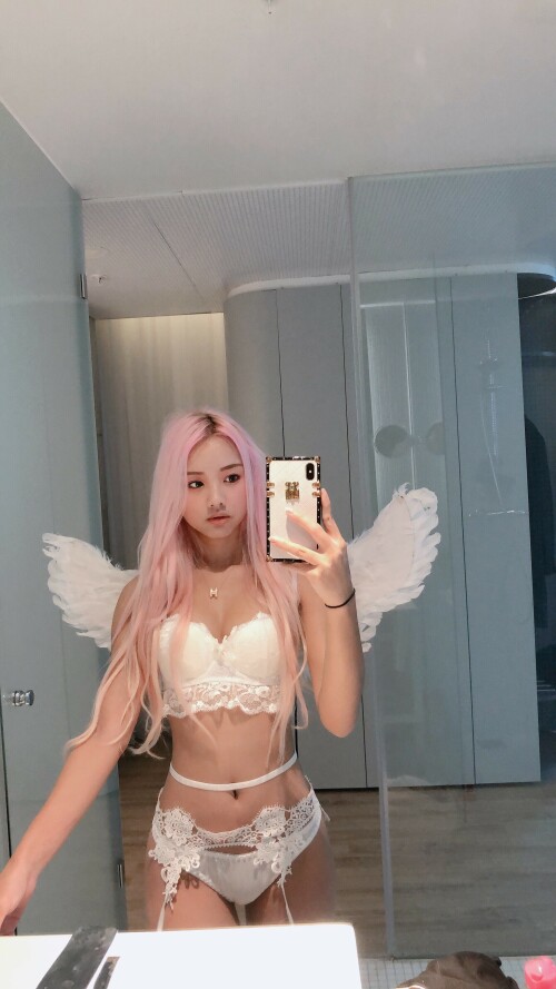 C408FF61 08AE 421E B770 0AD6629C1277