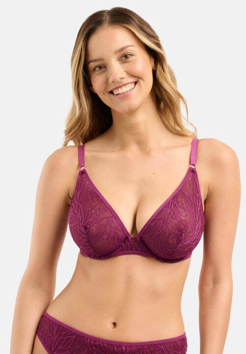 C4319CE2 2676 4A3E A988 A26B86C4760C