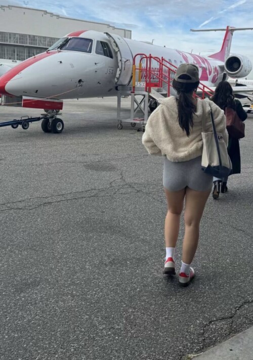 C4398C33 FD50 4F84 BC92 29A3441E6D6536aef64f8826894d