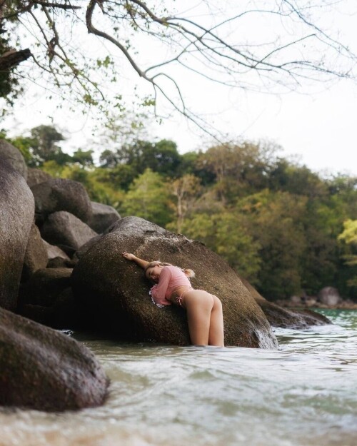 C4F34C91 B8DC 442A B25C 6230B70153B7a93b144c8d34f986