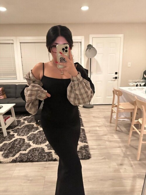 C4F5661F 136F 4A76 8BAD 29F8552D3825ed77476a65577bc5