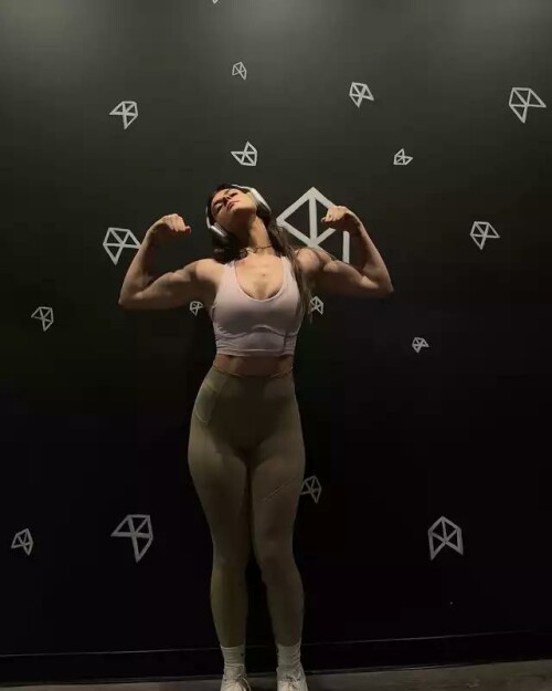 C5D772AD DA8E 43C1 A593 48D8A9E57D4A