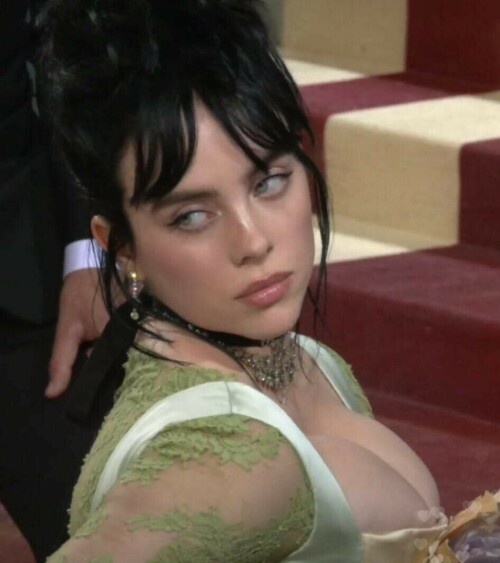 C5D8DD0D 49E1 4F0D 92A4 AE66E8CAF0F1