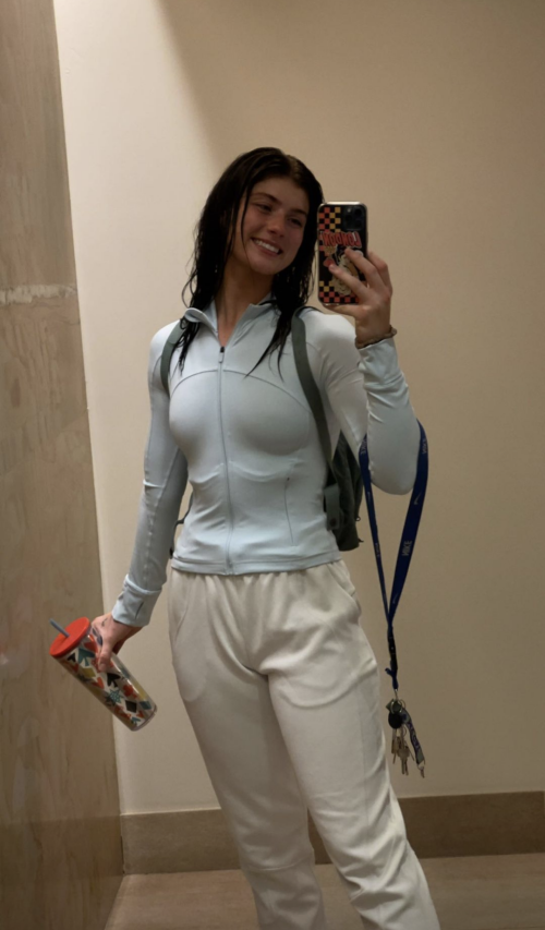 C8247C1A-4FEC-438A-A93C-C417EBAD5DC3