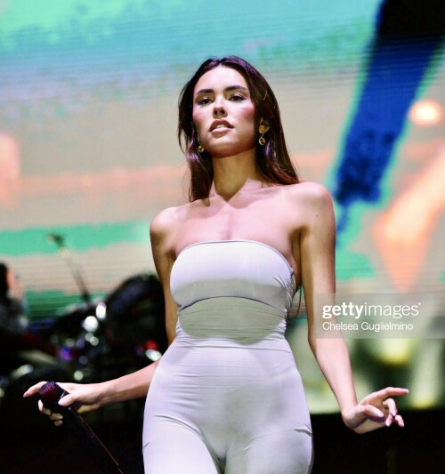 WEST HOLLYWOOD, CALIFORNIA - JUNE 04: Madison Beer performs at Outloud Raising Voices Music Festival at WeHo Pride on June 04, 2022 in West Hollywood, California. (Photo by Chelsea Guglielmino/FilmMagic)