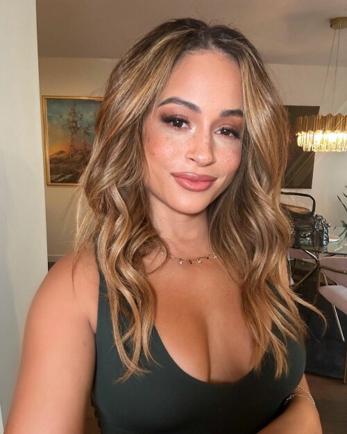 C892306C 16B0 4218 BE14 8D92A347FF22