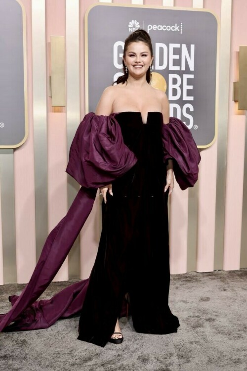 BEVERLY HILLS, CALIFORNIA - JANUARY 10: Selena Gomez attends the 80th Annual Golden Globe Awards at The Beverly Hilton on January 10, 2023 in Beverly Hills, California. (Photo by Amy Sussman/Getty Images)