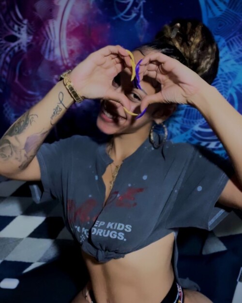 C9npm10uAmg 16c0a809dbc241d48