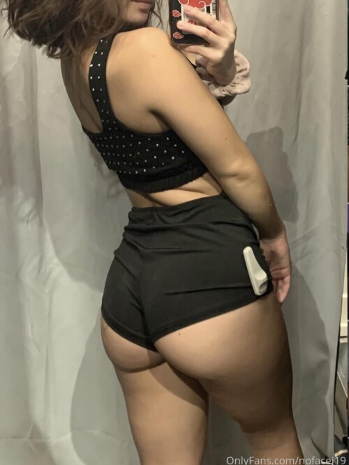 CAC6B758 2A37 41E7 8C08 3DE92D24E01A