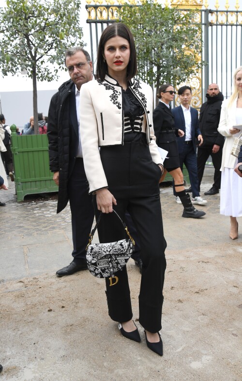 CADCBDA3 DC7C 49F4 8CBE 3940B2073960