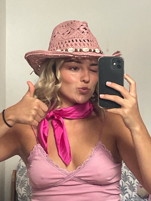 CBF8AEA1 2255 45A2 8A53 531ECE2A4AA1421f704c4d5228ac