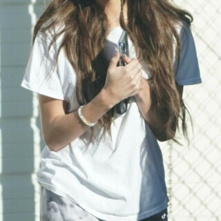 CE50C696-BD81-4BE2-8E00-86D6E5E2600B