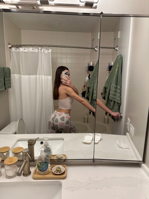 CEBF2DEC 75F2 42A8 86DA D8D429306191