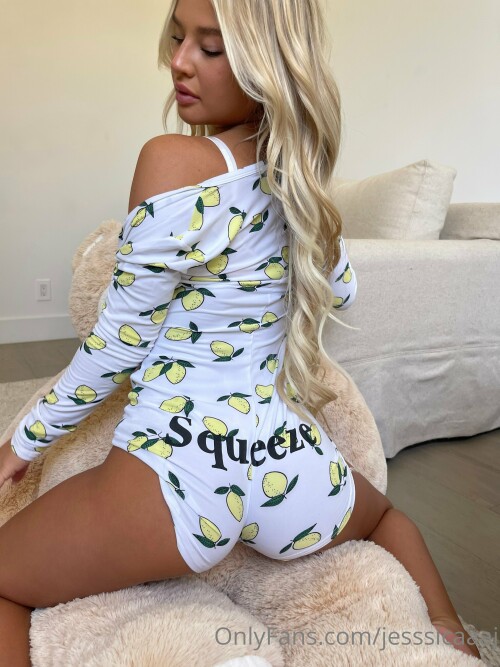 CF53CC9B 7326 4623 824A 3A0BDFE2F9E6