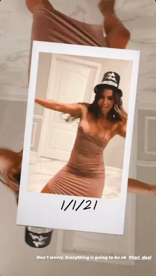 CF61518B 2E76 4B1B 8601 103F553A626A 3066785